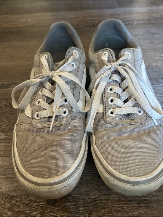 Vans Shoes - Vans Canvas Sneakers in Light Gray Women’s 7.5